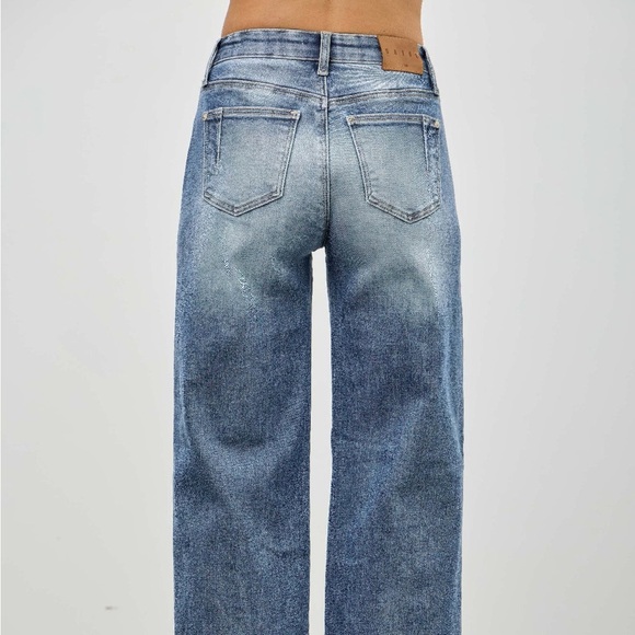 Mid Rise Straight Pants - Picture 8 of 9